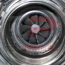 Turbina elaborata con collettore 4 in 1 Toyota Land Cruiser
